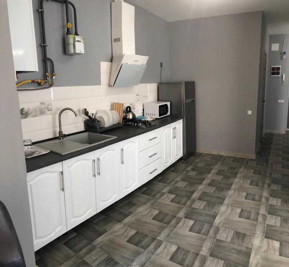 Аpartments Central Town Містечко Центральне з власним паркінгом Івано-Франківськ Екстер'єр фото