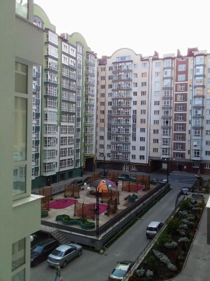 Аpartments Central Town Містечко Центральне з власним паркінгом Івано-Франківськ Екстер'єр фото