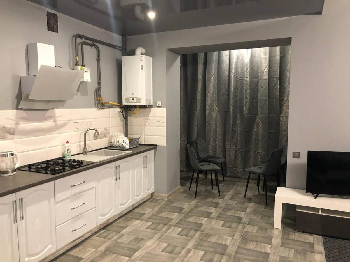 Аpartments Central Town Містечко Центральне з власним паркінгом Івано-Франківськ Екстер'єр фото