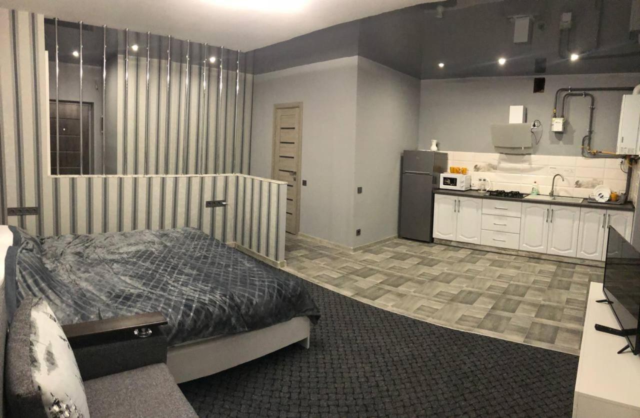 Аpartments Central Town Містечко Центральне з власним паркінгом Івано-Франківськ Екстер'єр фото